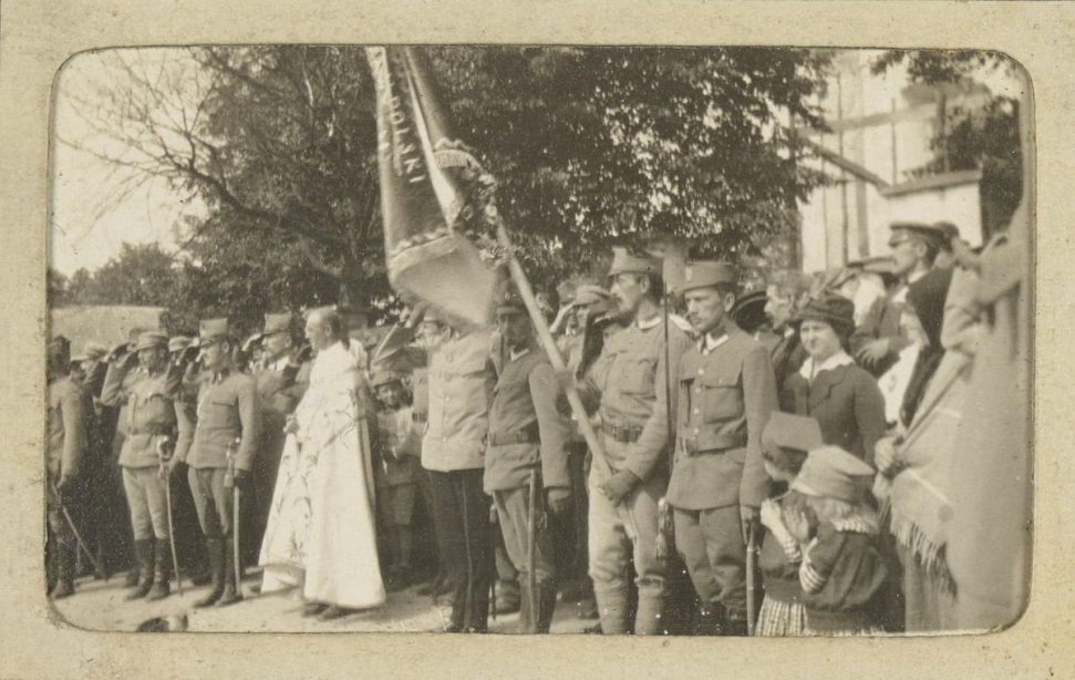 Poświęcenie sztandaru 6 p.p. legionów polskich 1915